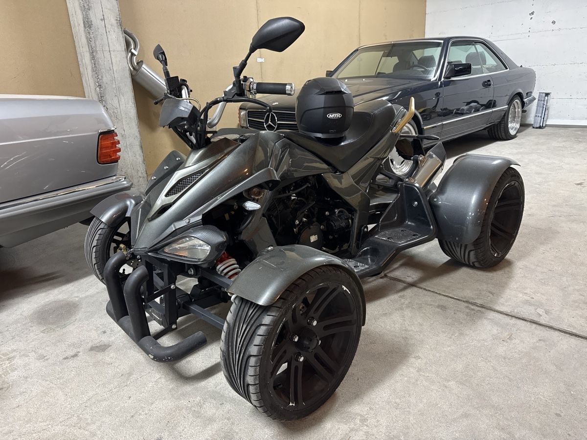 Spy Racing Quad 350ccm mit nur 1500km (Neu (gemäss Beschreibung)) in ...