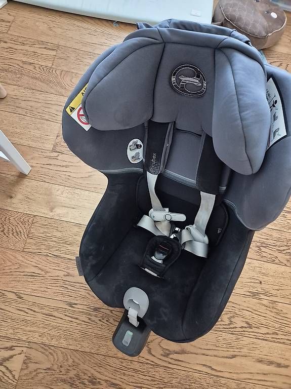 Seggiolini per auto: Cybex Sirona S i-Size Autositz – Usato da Ebikon venduto da Linkus