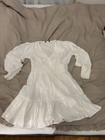 Zara Kleid, weiss, Grösse S, Sommerkleid, Top Zustand!