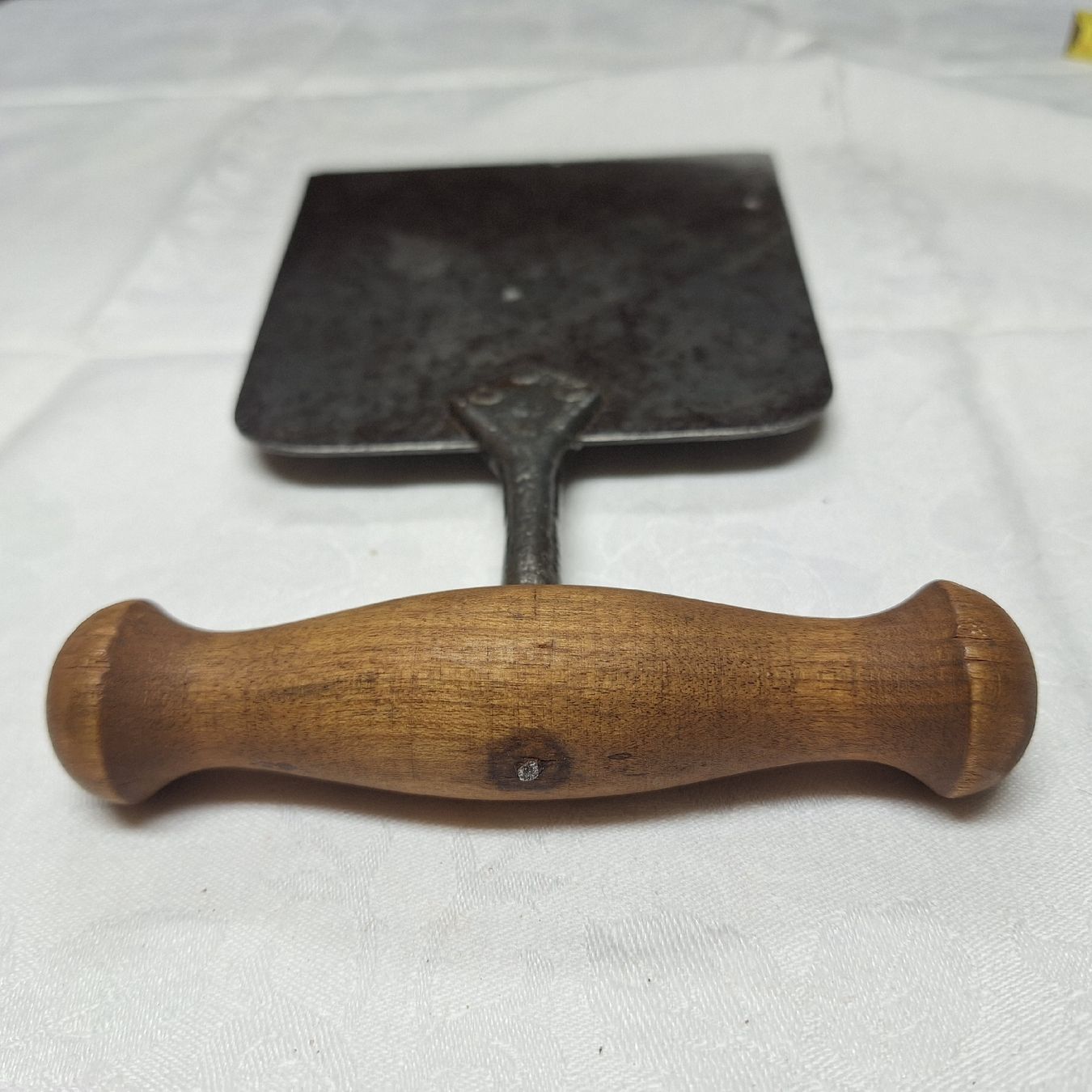 Besteck: Versand möglich! Rustikales, antikes Käsemesser, – Gebraucht aus Winterthur von Goldpipau 6