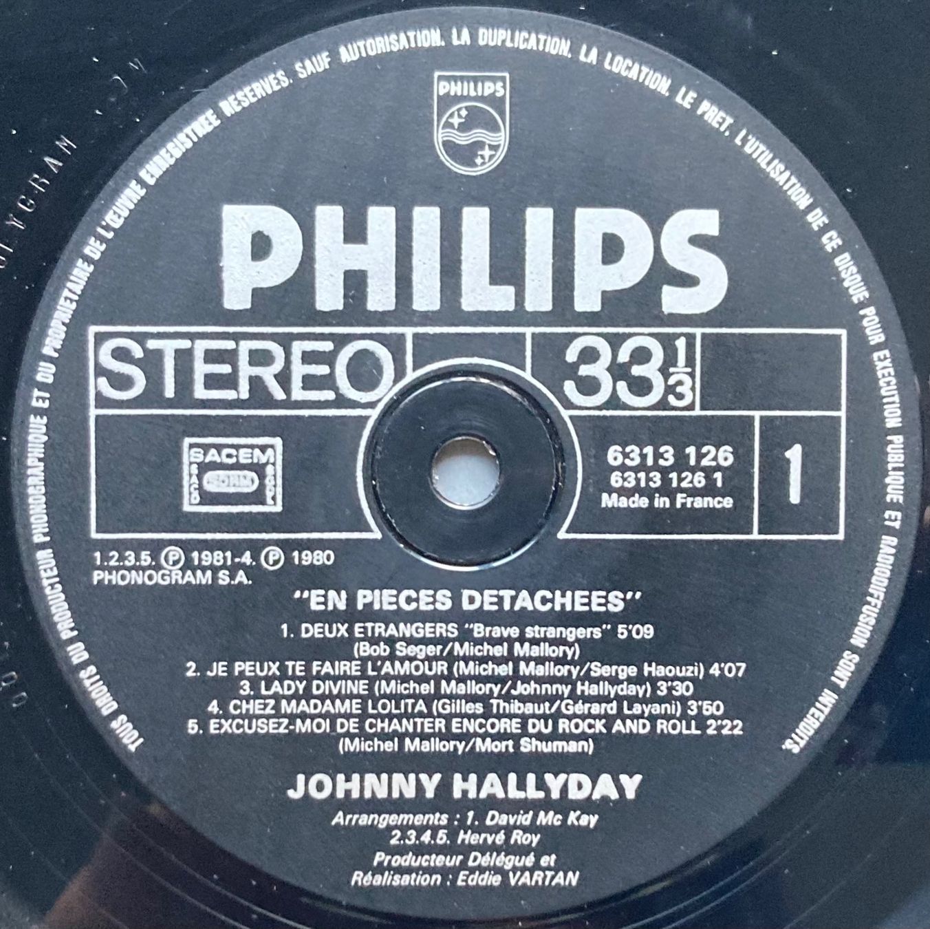 Dischi in vinile: JOHNNY HALLYDAY - EN PIECES DETACHEES – Usato da Poliez-Pittet venduto da Newtown-Records 2