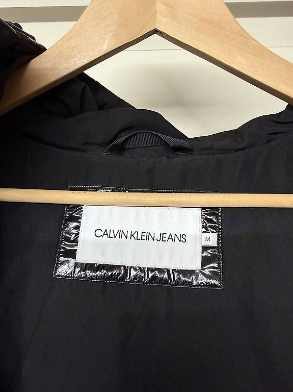 Giacche: Winterjacke Calvin Klein – Usato da Staad SG venduto da met_k62l 2