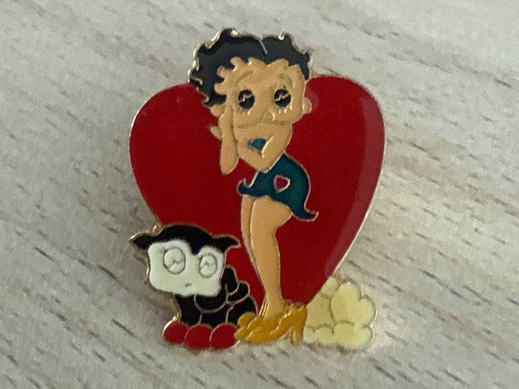 Plaketten & Abzeichen: Pin Betty Boop – Gebraucht aus Glattbrugg von Schweigmatt