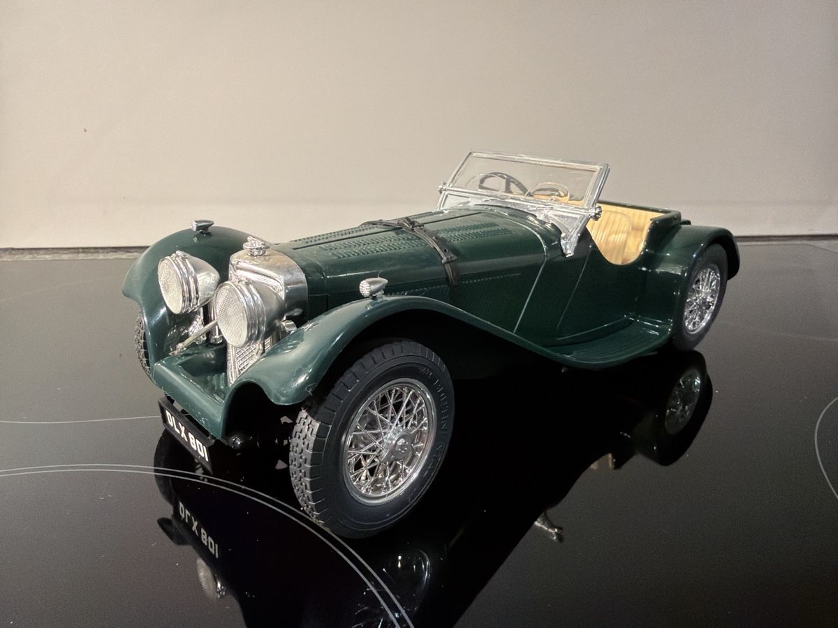 Bburago Modellini d'auto: Jaguar 100 SS - 1/18 - Bburago – Usato da Wolfwil venduto da Rolex1