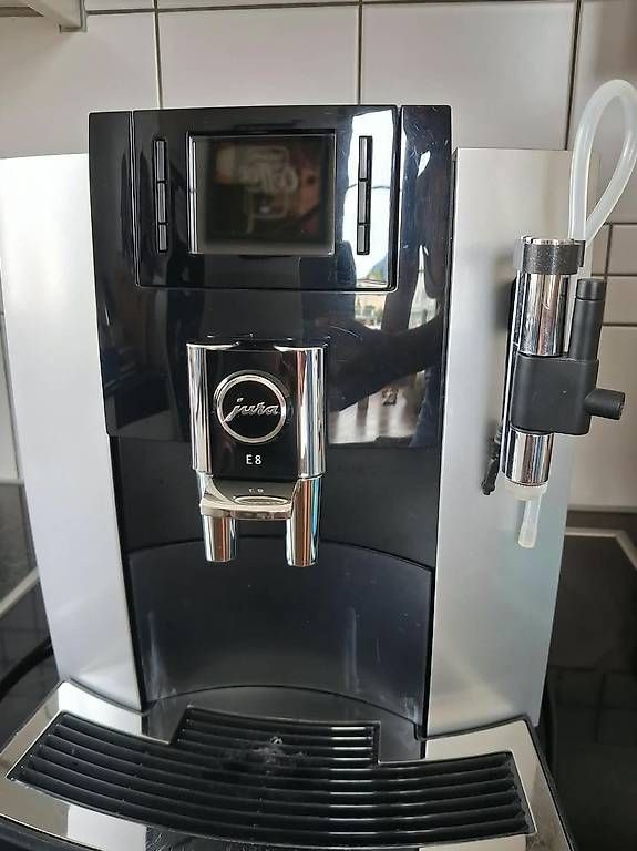 Macchine per caffè & Macchine per espresso: Jura 8 – Usato da Goldau venduto da dbo_bd5s