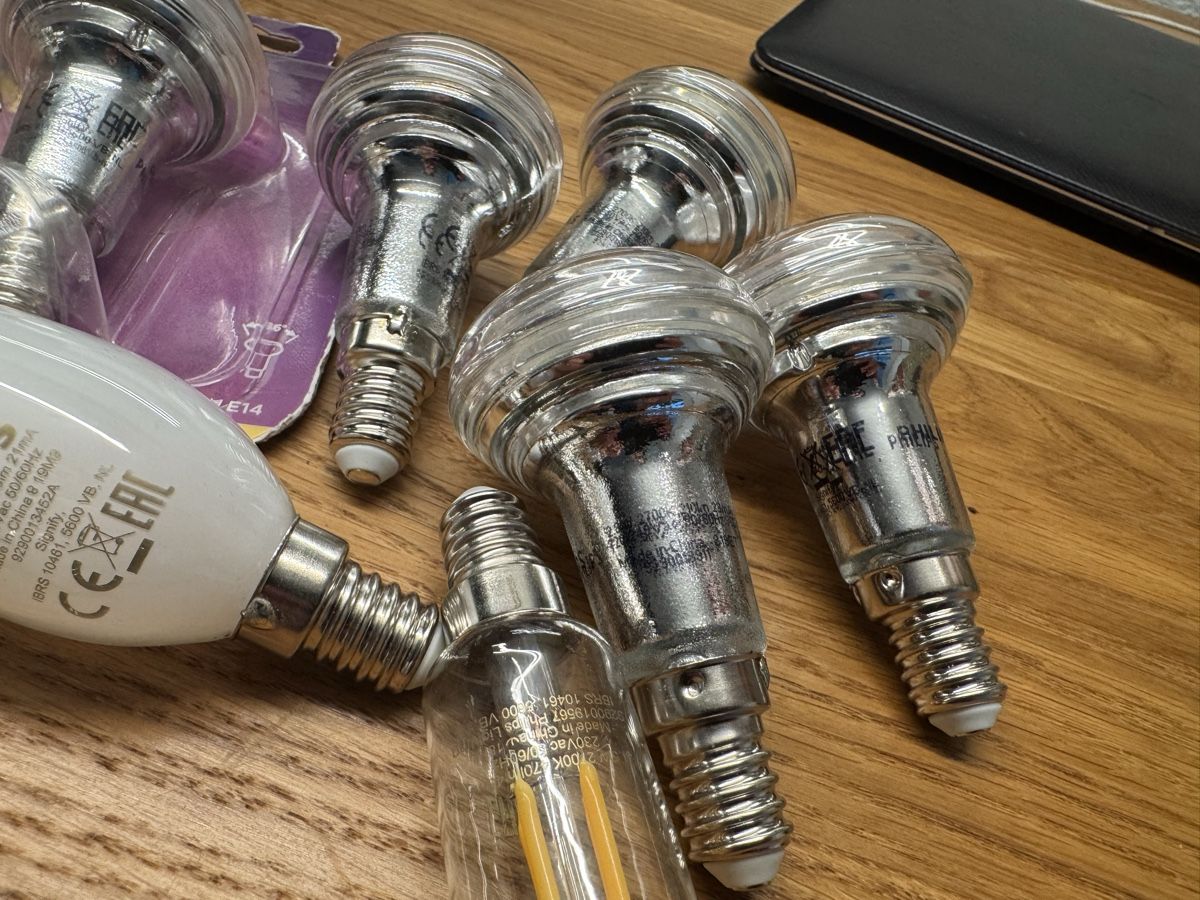 Philips Lampade: Philips Lampen – Usato da Richterswil venduto da mehmetb 1