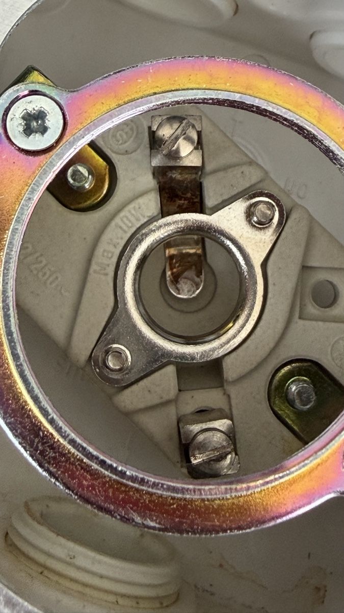 Feller Stecker: FELLER NAP Blitzleuchte / Leuchte 230V  – Gebraucht aus Wolfwil von Poulet60 3