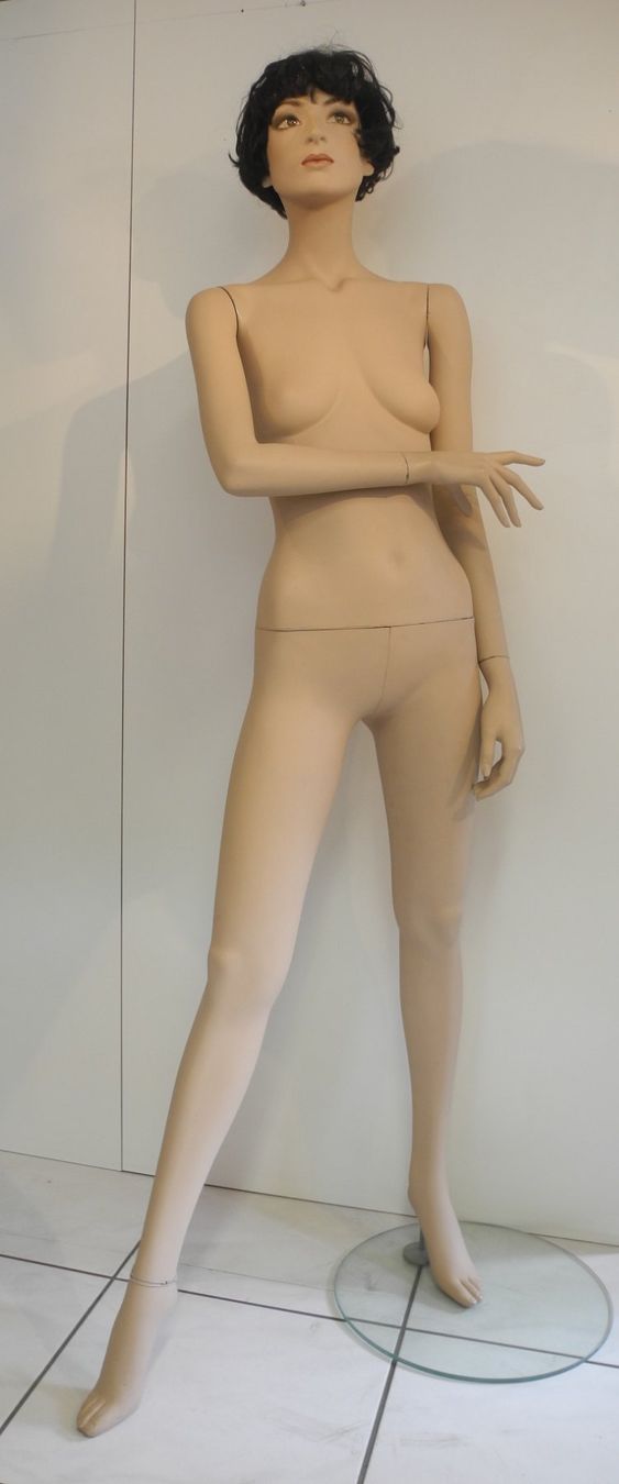 Altro in Decorazioni & Accessori: Schaufensterpuppe / Mannequin antik "Tamara" – Usato da Kottwil venduto da Crazyrolf 1