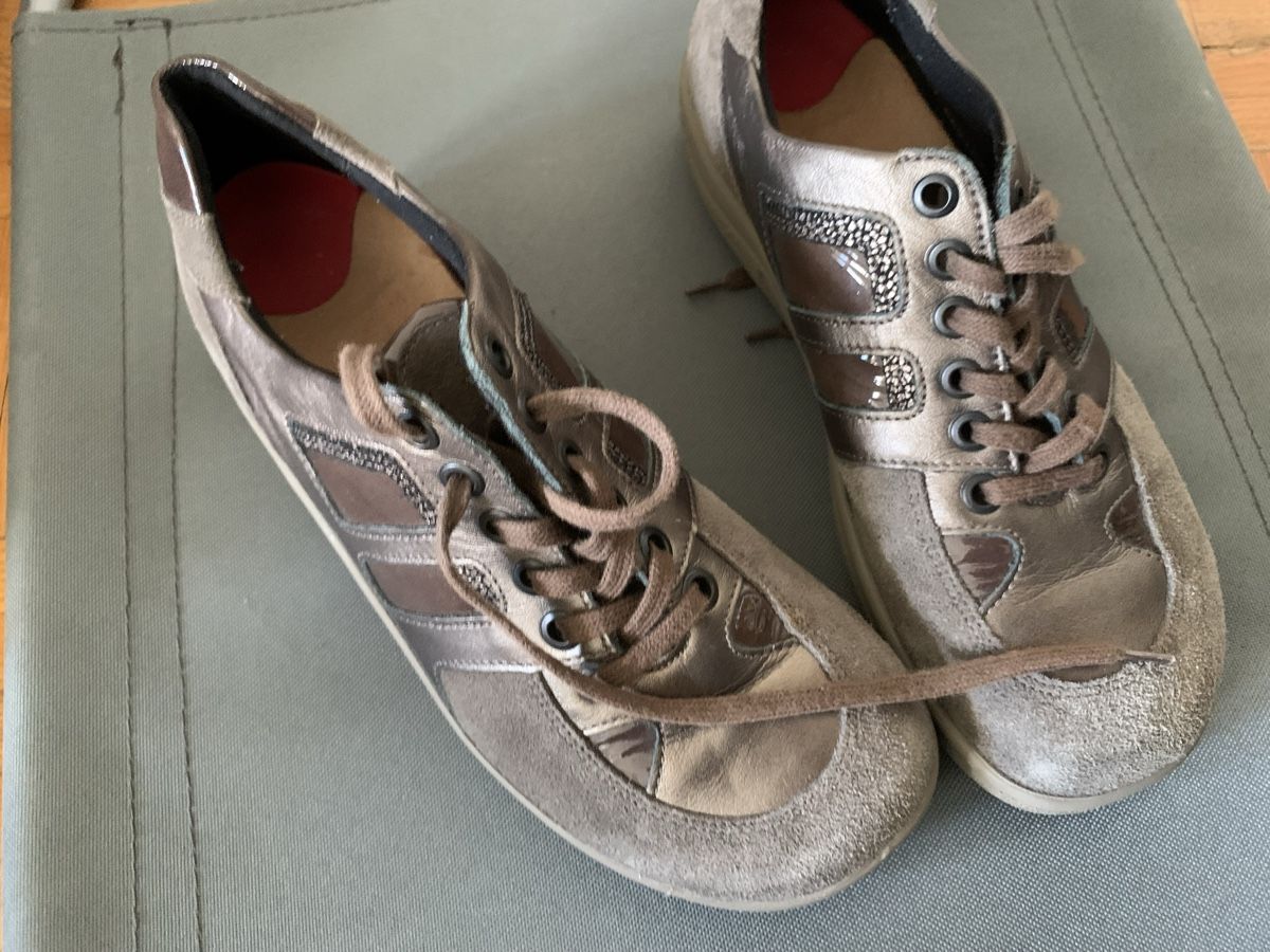Helvesko Damenschuhe: Helvesko Schuhe gr 37 – Gebraucht aus Gutenswil von Bregenzer8610 4