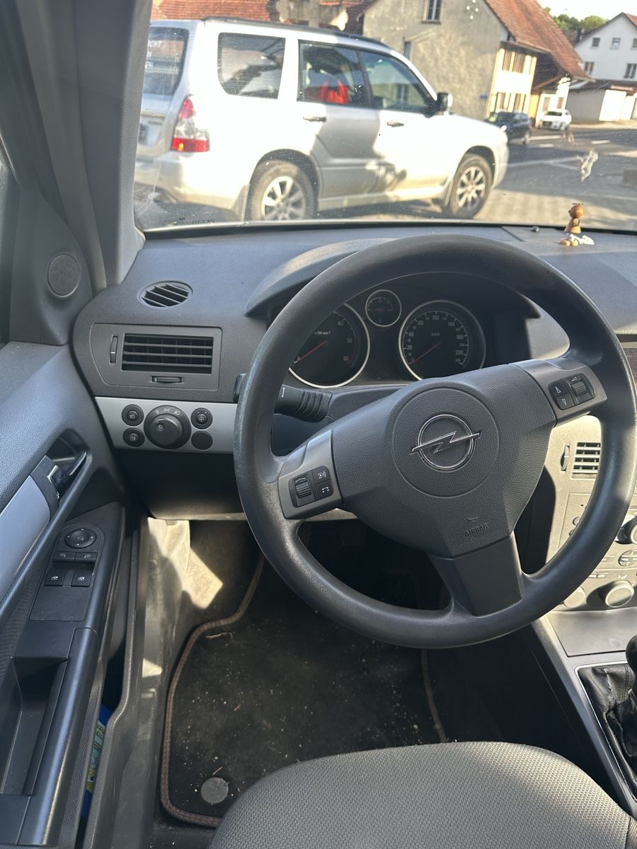 Opel Autos: Opel Astra 1,7 CDTI – Gebraucht aus Bözberg von Fabian0111 4