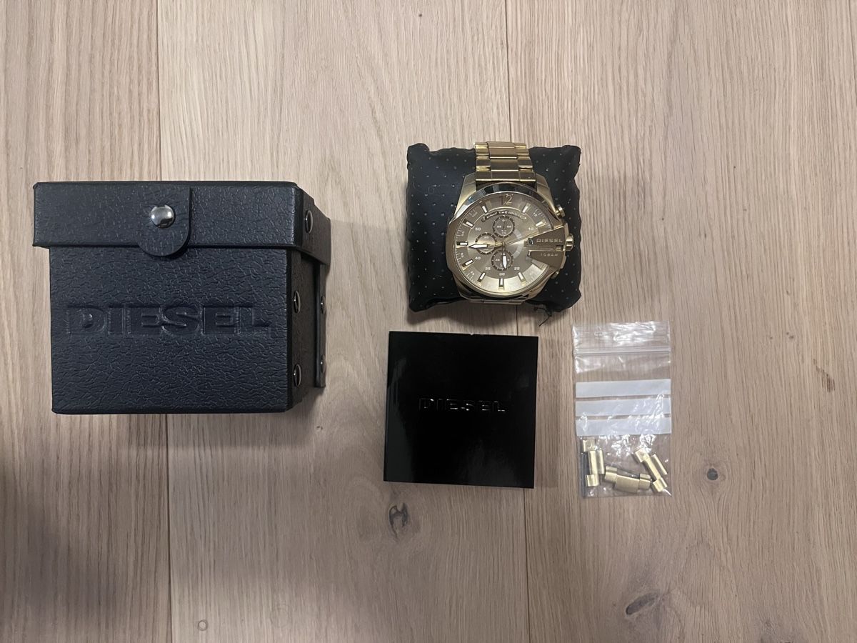 Diesel Orologi: Diesel Mega Chief-DZ4360 – Usato da Zwillikon venduto da kendrickl 1