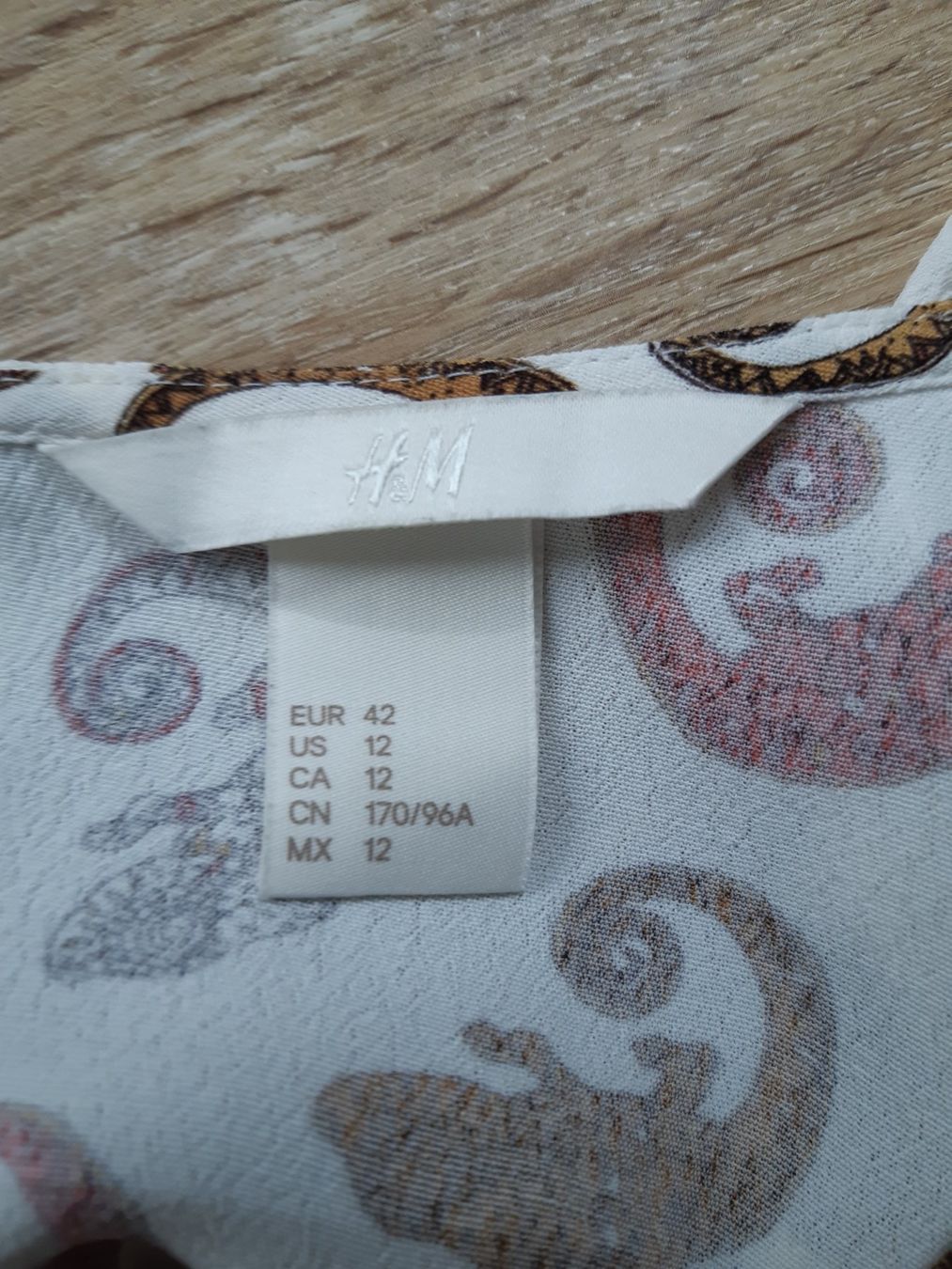 H&M Chemisiers: Bluse Gr. 42 vom H&M – D'occasion à Thierachern par Shila99 5