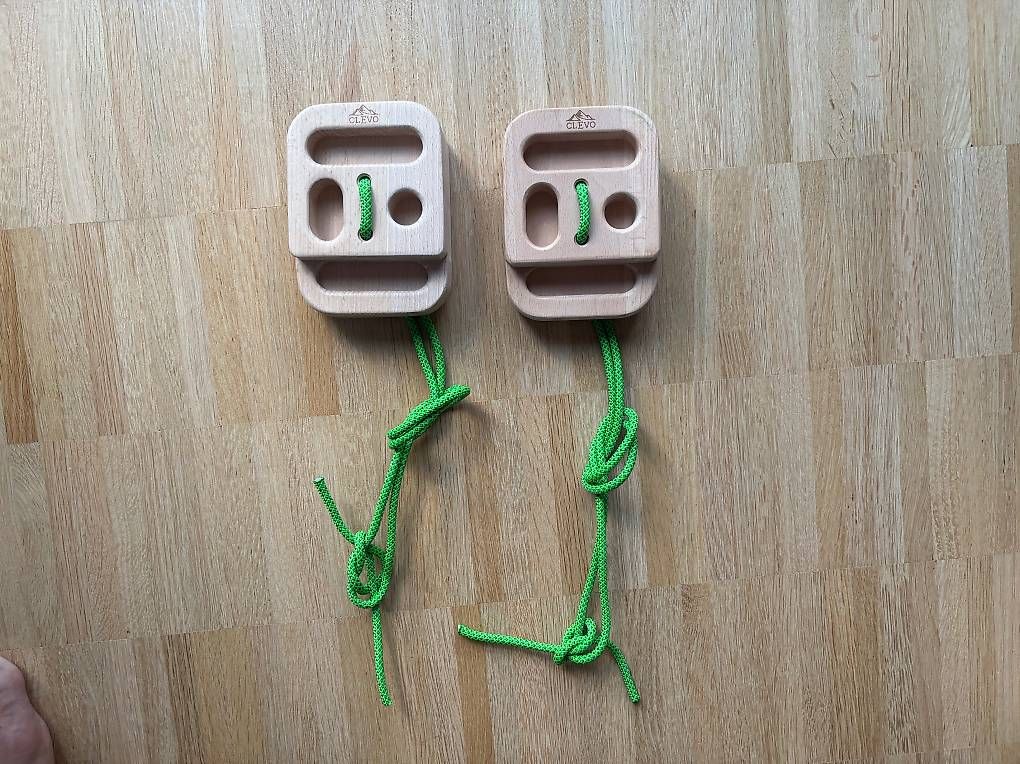 Kletterwände & Klettergriffe: Clevo Fingerbloc Mini portables Hangboard – Gebraucht aus Luzern von Aurelius7