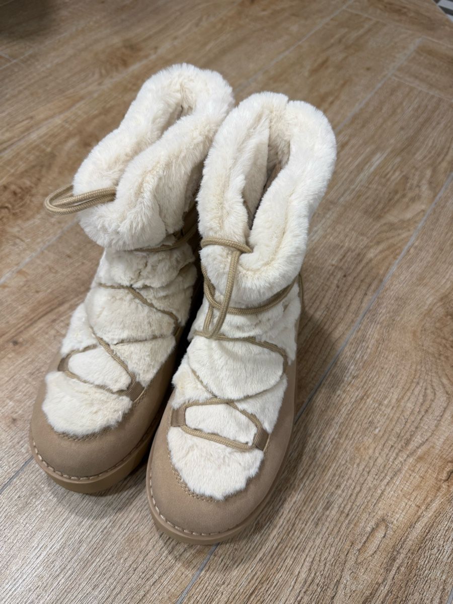 Pull&Bear Scarpe da donna: *NEU* Pull and Bear Snowboots Gr. 36 – Nuovo (secondo la descrizione) da St. Gallen venduto da kka_l9wg
