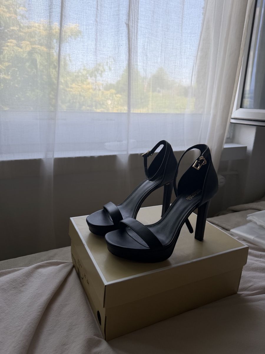 Michael Kors Scarpe da donna: Michael Kors Highheels  – Usato da Meilen venduto da laraherre