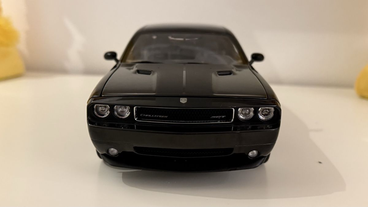 Dodge Modellini d'auto: Dodge Challenger SRT8 George Washington Edition 2010 - Samml – Nuovo (secondo la descrizione) da Basel venduto da Zomeg 2