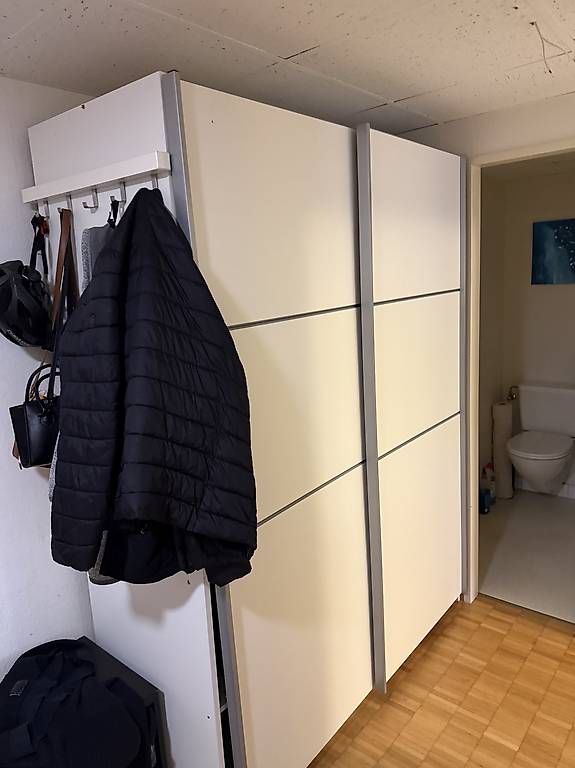 Guardaroba: Kleiderschrank – Usato da Basel venduto da opu_psl9 1
