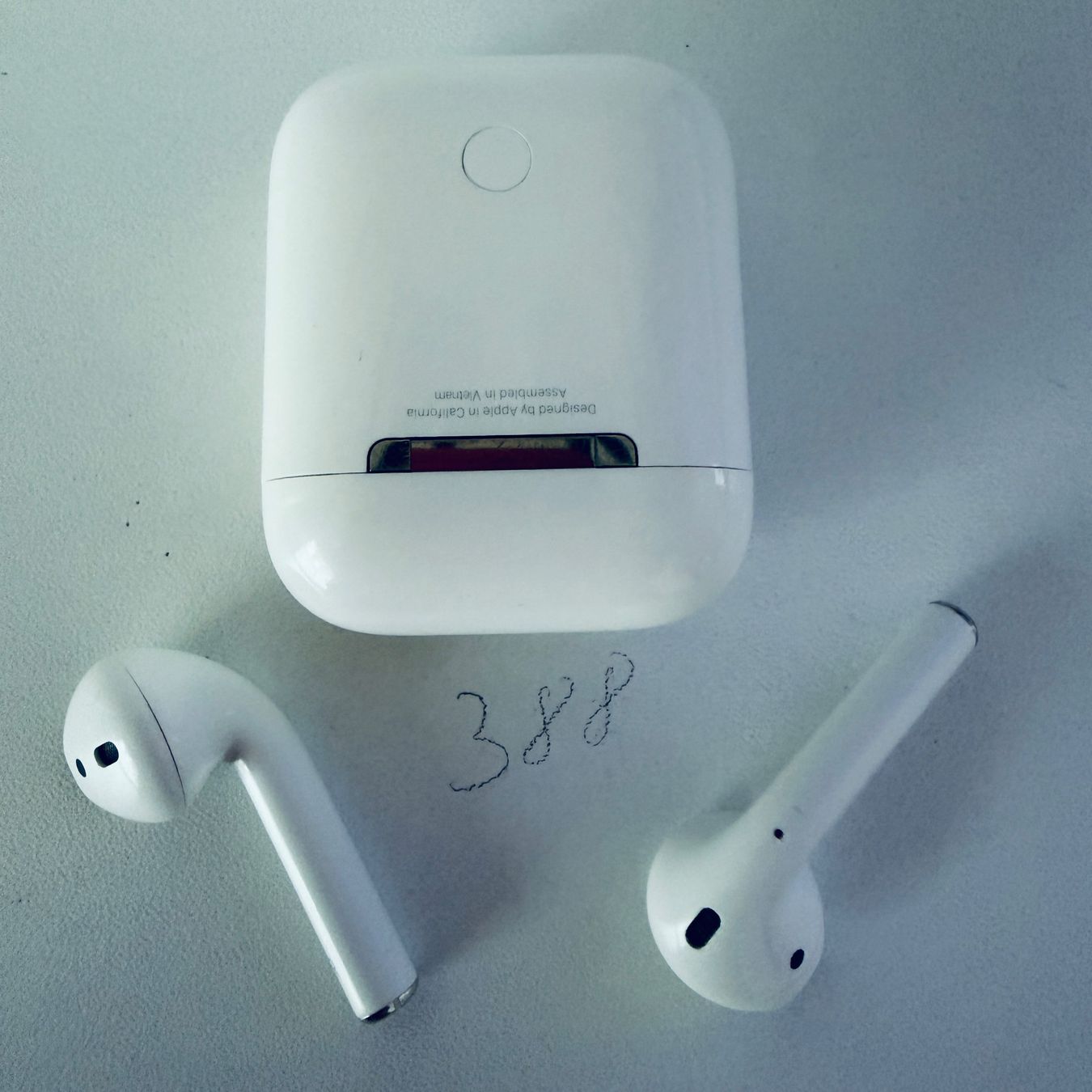 Apple Cuffie: Original Apple AirPods 2 Gen. Wireless Kopfhörer & Case – Usato da Basel venduto da MY.AIRPODS.SHOP 6
