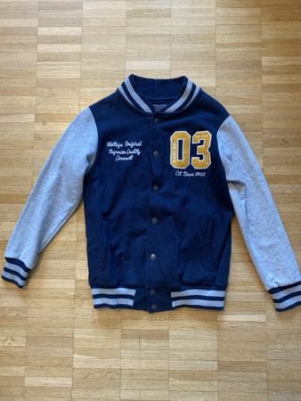 Coole College Jacke für Übergang / Grösse 134 / 140
