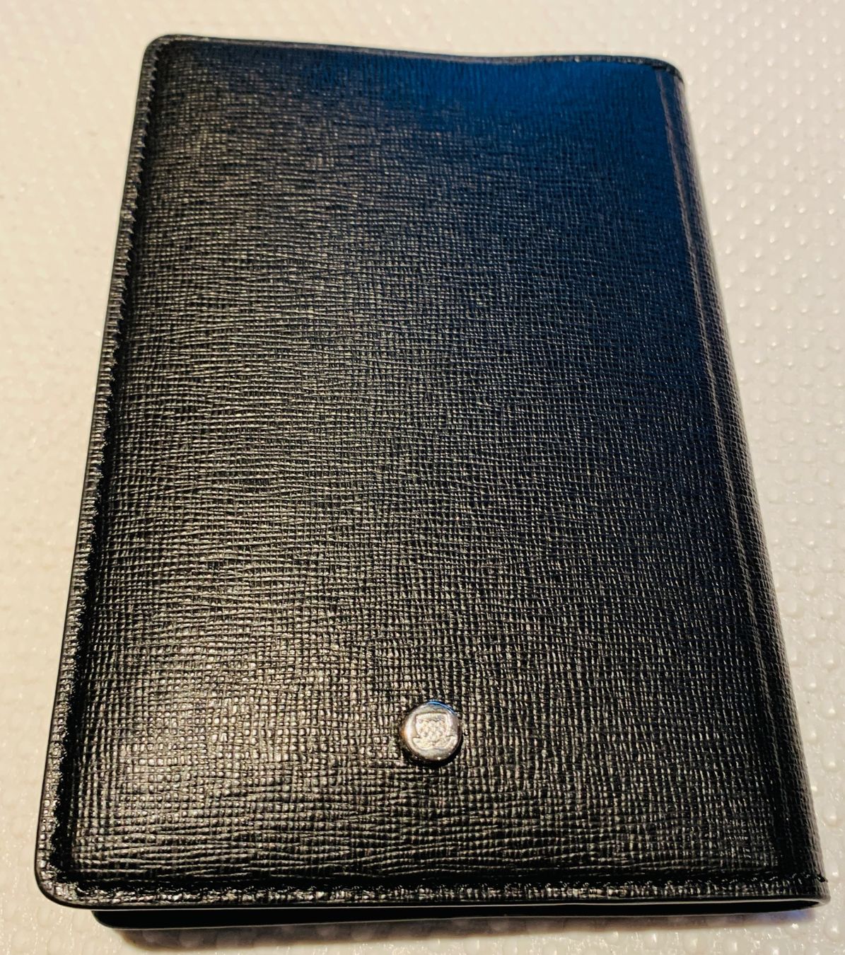 Navyboot Valigie & Borse: NAVYBOOT neuf : Étui en cuir pour passeport – Nuovo e nell'imballaggio originale da Lausanne venduto da mik_l5py