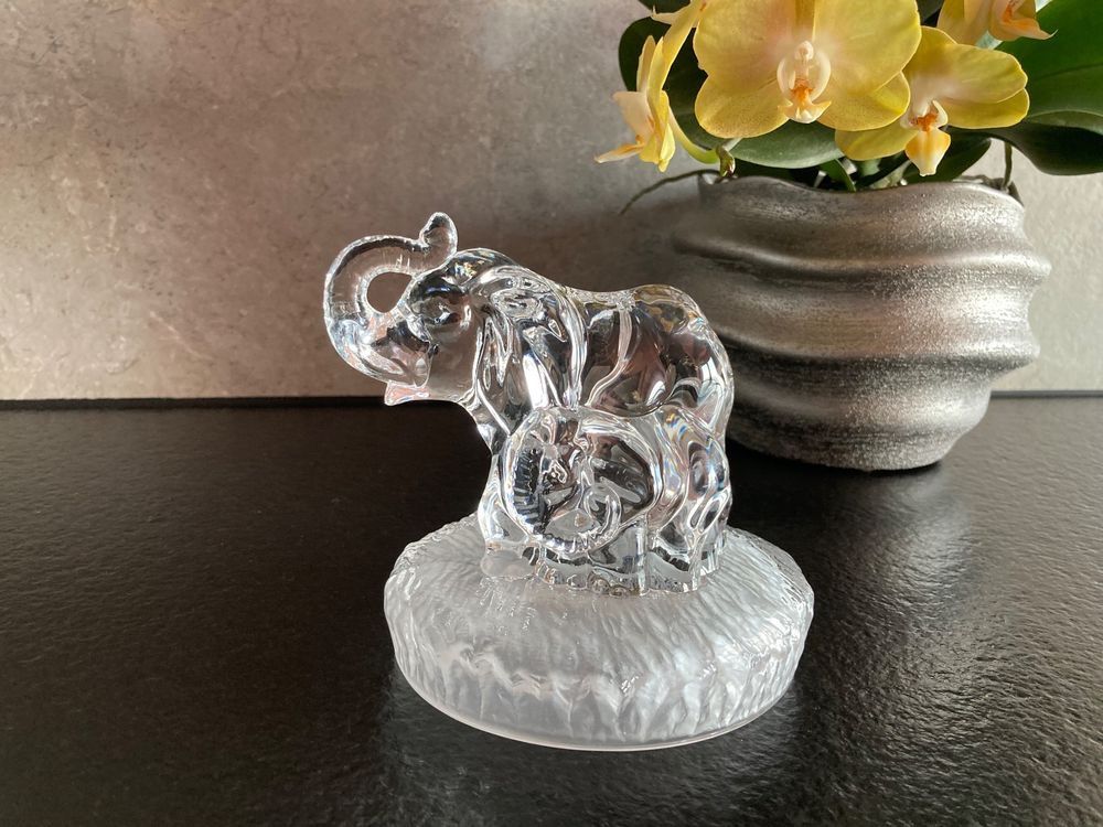 Tutte le decorazioni: Figurine en cristal RCR – Usato da Neuchâtel venduto da sta_7qfy 2