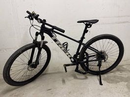 Trek Marlin 7 Mountainbike Grösse M TOP Zustand