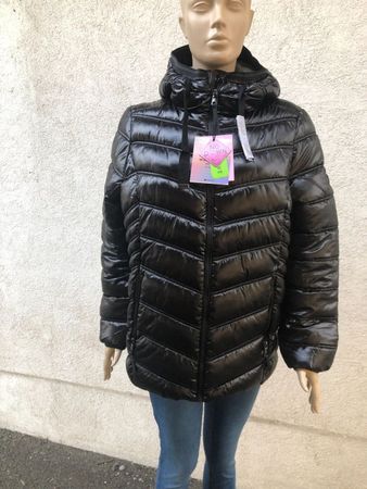 Neue Damenjacke von Street One