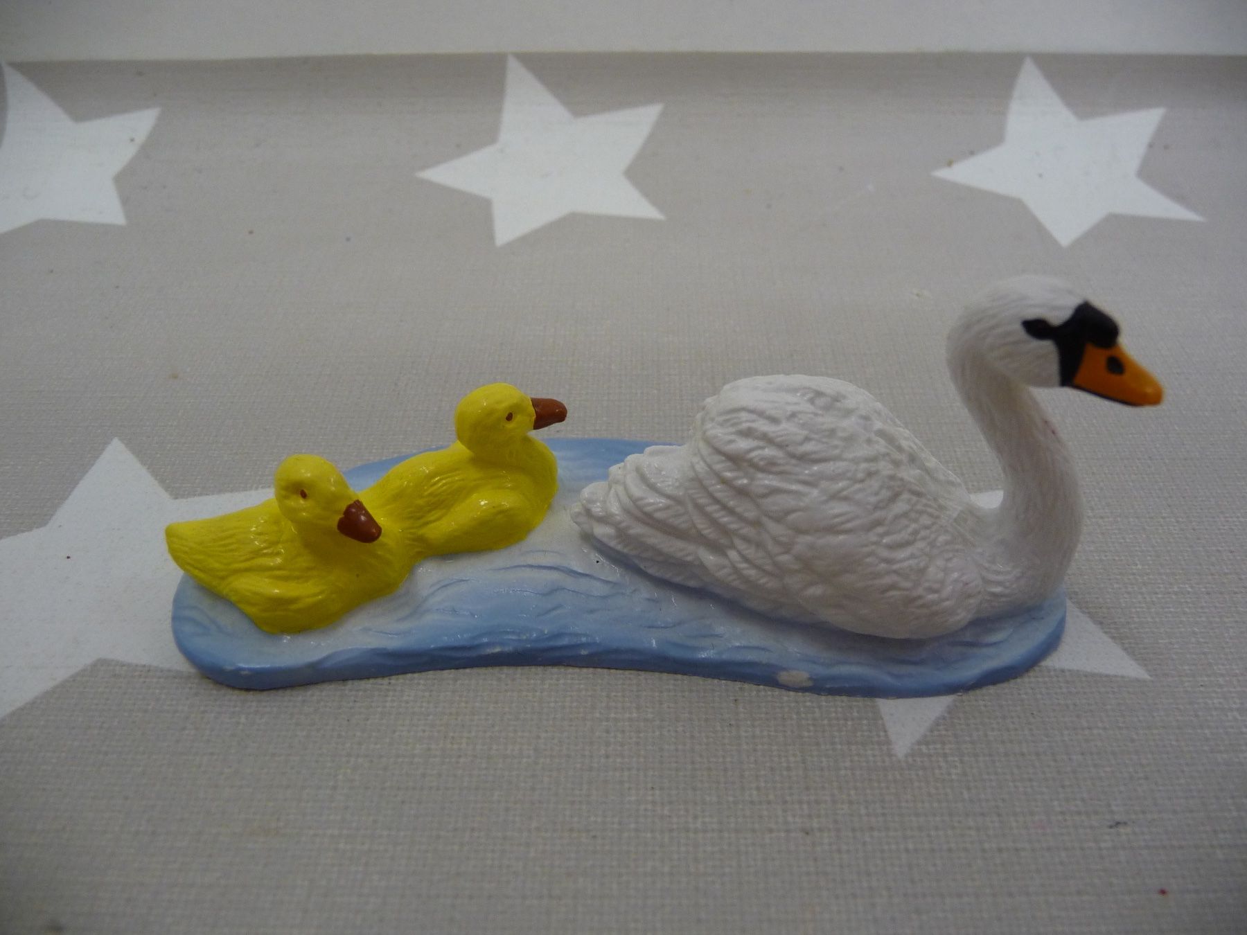 Bullyland Spielzeuge: Höckerschwan Schwan mit Babies von Bully 1987 – Gebraucht aus Rafz von Powacaddy