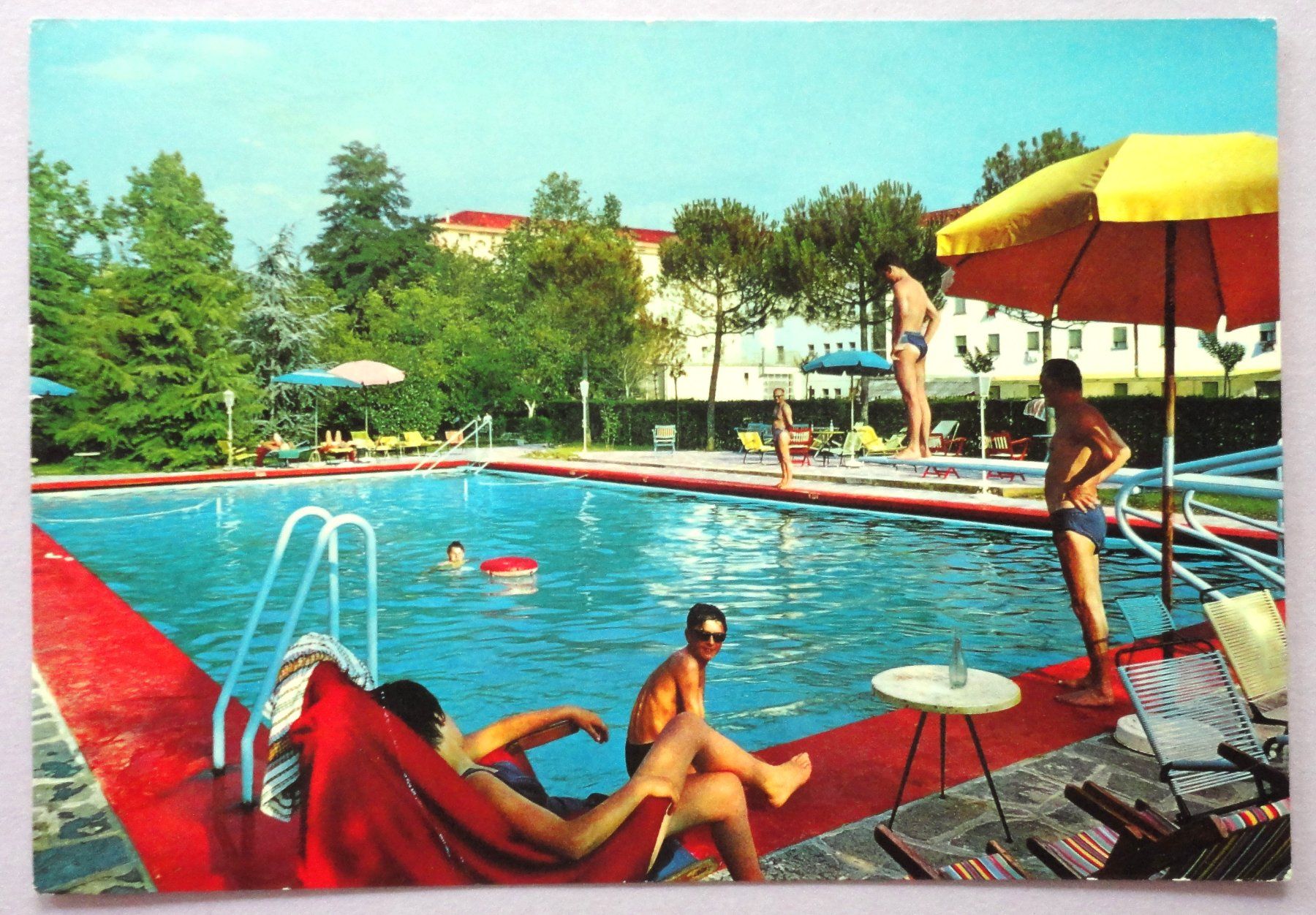 Cartes postales: Montegrotto Terme, Piscina Termale – Défectueux à Fétigny par Billy2miny