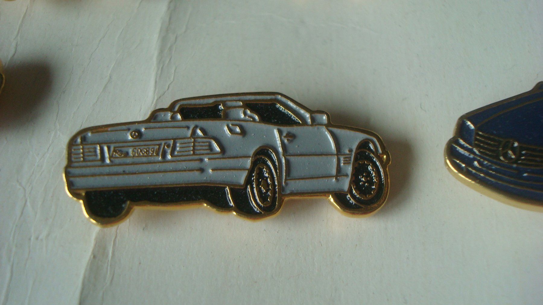Placchette & Badge: 10 Auto Pins – Nuovo (secondo la descrizione) da Münchenstein venduto da Pesci6 3