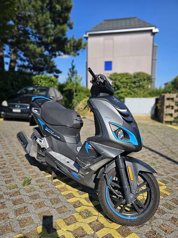 Peugeot Scooter: Peugeot Speedfight 4 125 pas cher – Usato da Morges venduto da The_Sejo 1