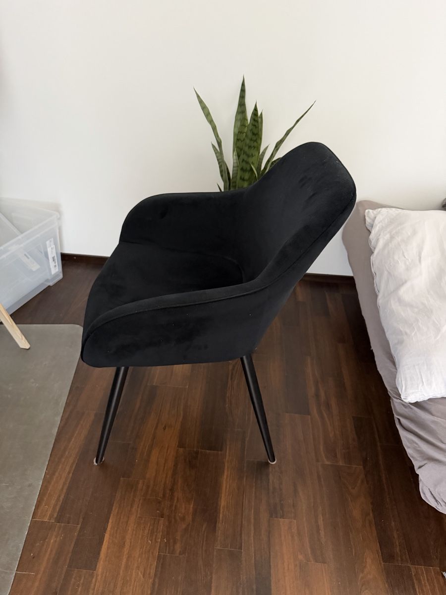 Poltrone: Sessel Samt schwarz mit Metallbeinen – Nuovo (secondo la descrizione) da Frauenfeld venduto da cec_s952 1