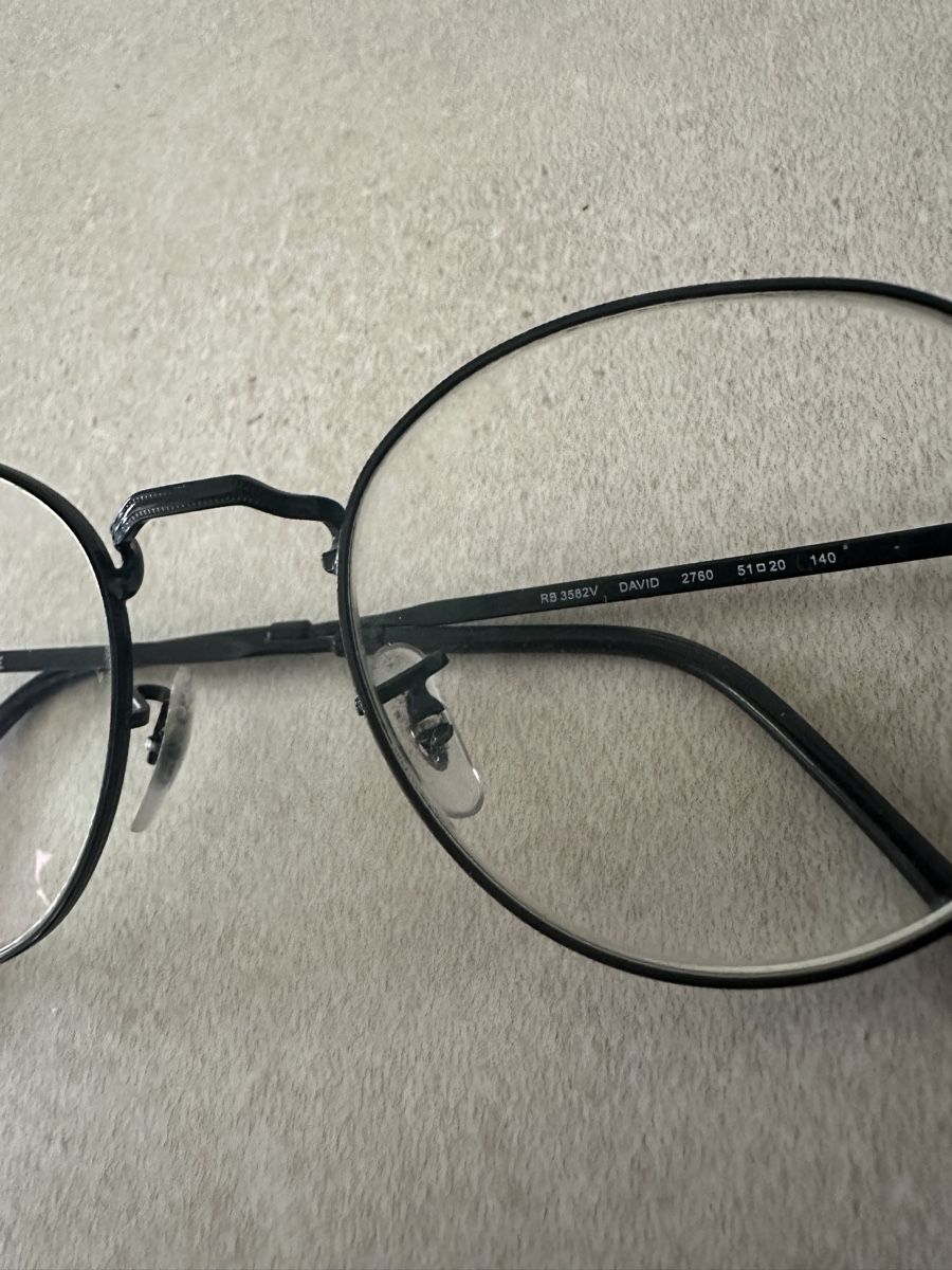 Ray-Ban Occhiali & Lenti: Ray Ban- Brille mit schwarzem Rahmen – Usato da Morschach venduto da Butterbrot9000 1