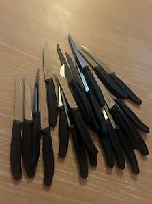 Coltelli da cucina: Couteaux Victorinox – Usato da Vétroz venduto da vin_tyf7