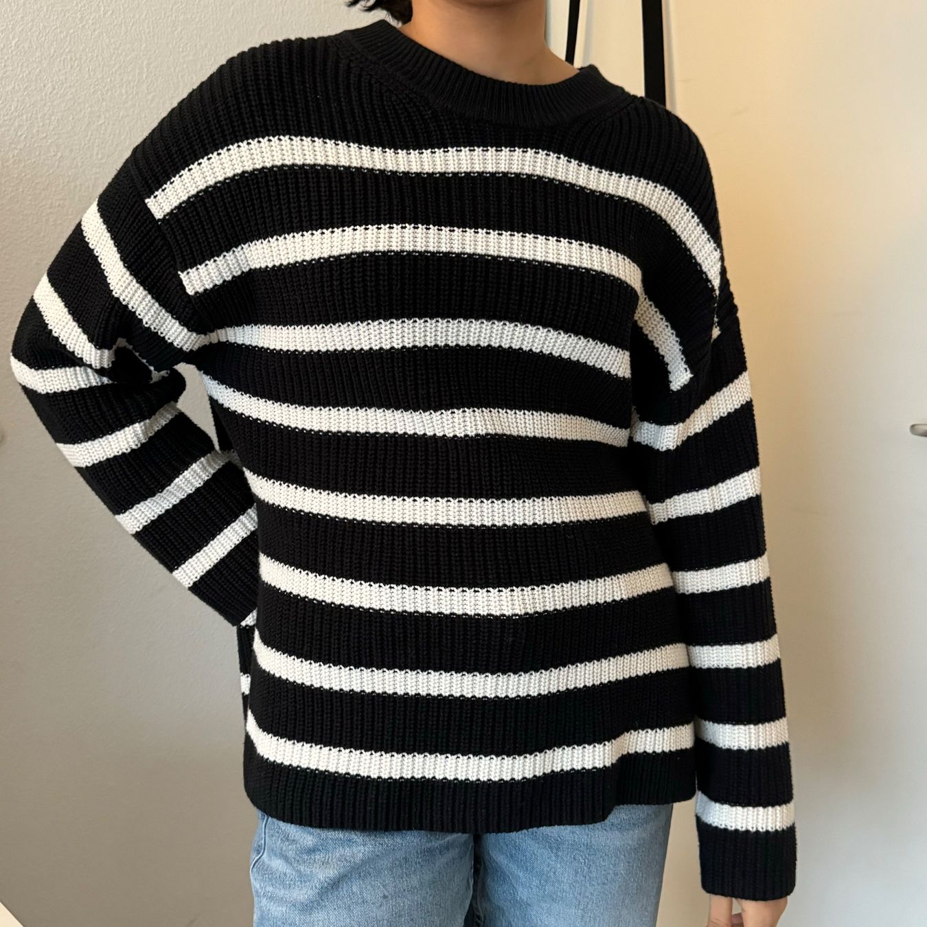H&M Pulls & Sweat-shirts: Gestreifter Strick Pullover – D'occasion à Basel par zar_dw2n 1