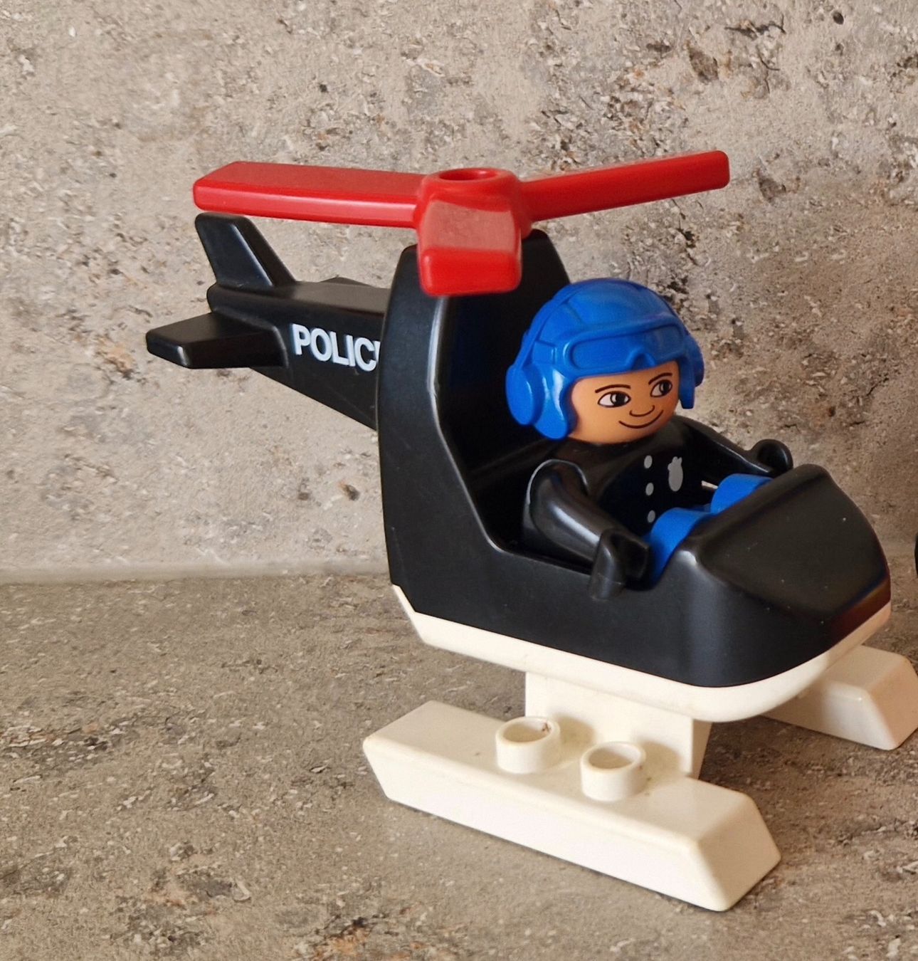 Lego Kit di costruzioni: 🚁 Lego Duplo 2675 – Usato da Thônex venduto da Swissturtle 1