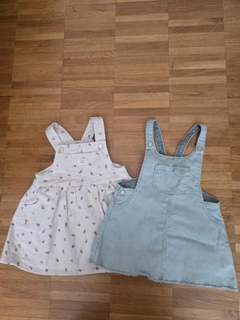 2 Latzkleider H&M Zara Grösse 80-86 guter Zustand🎀💝