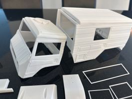 Pinzgauer Bausatz 1:14