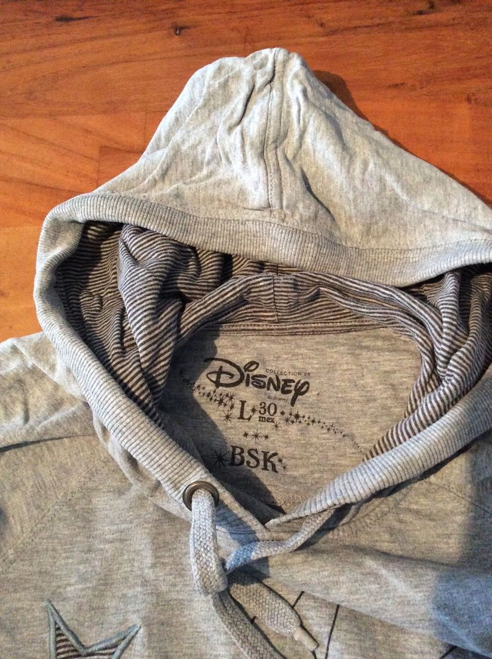 Maglioni & Felpe: Pullover mit Kapuze – Usato da Bülach venduto da Jackybabue 1