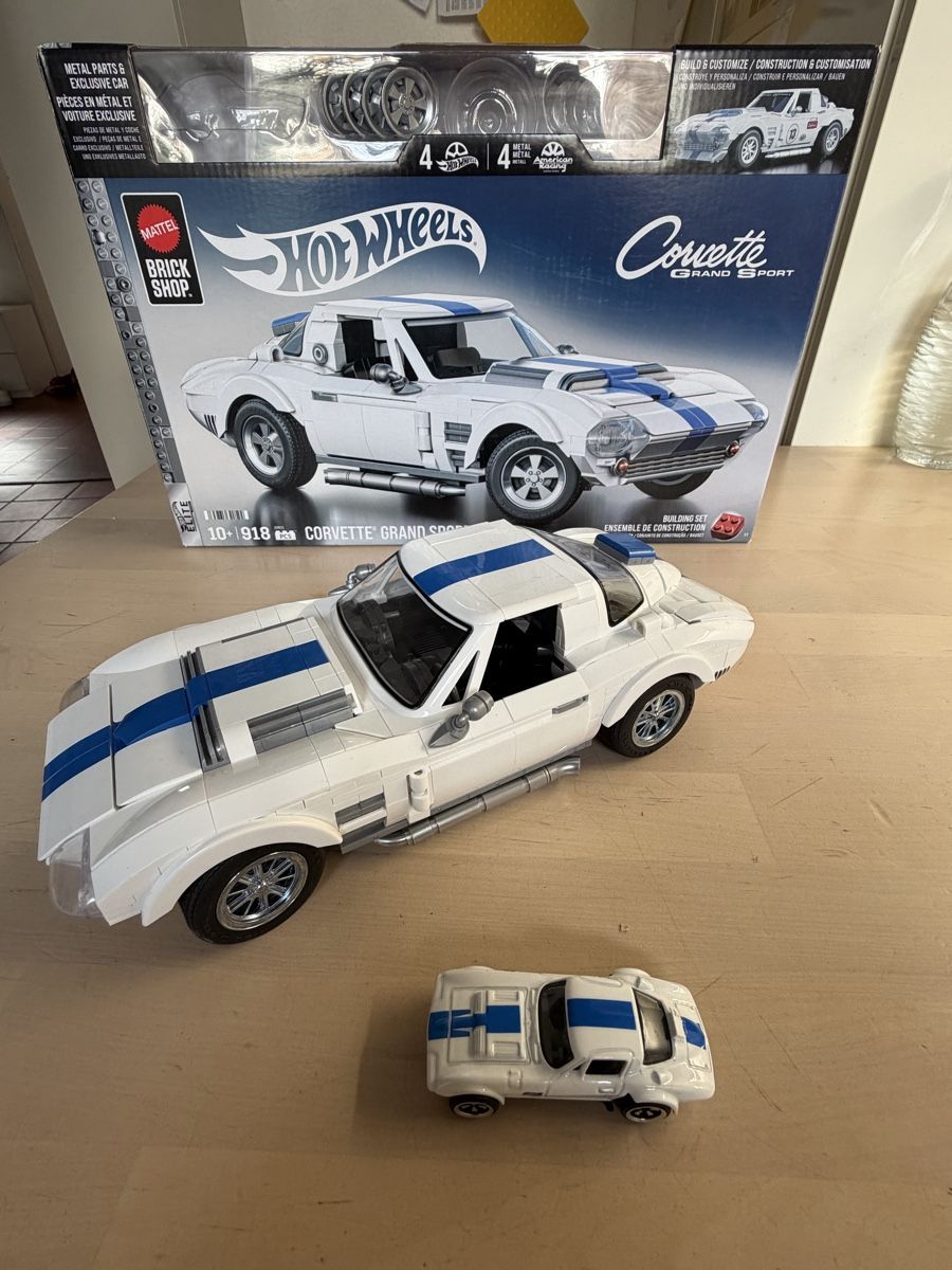 Hot Wheels Giocattoli: Hot Wheels Brick Corvette – Usato da Basel venduto da Touri94 4