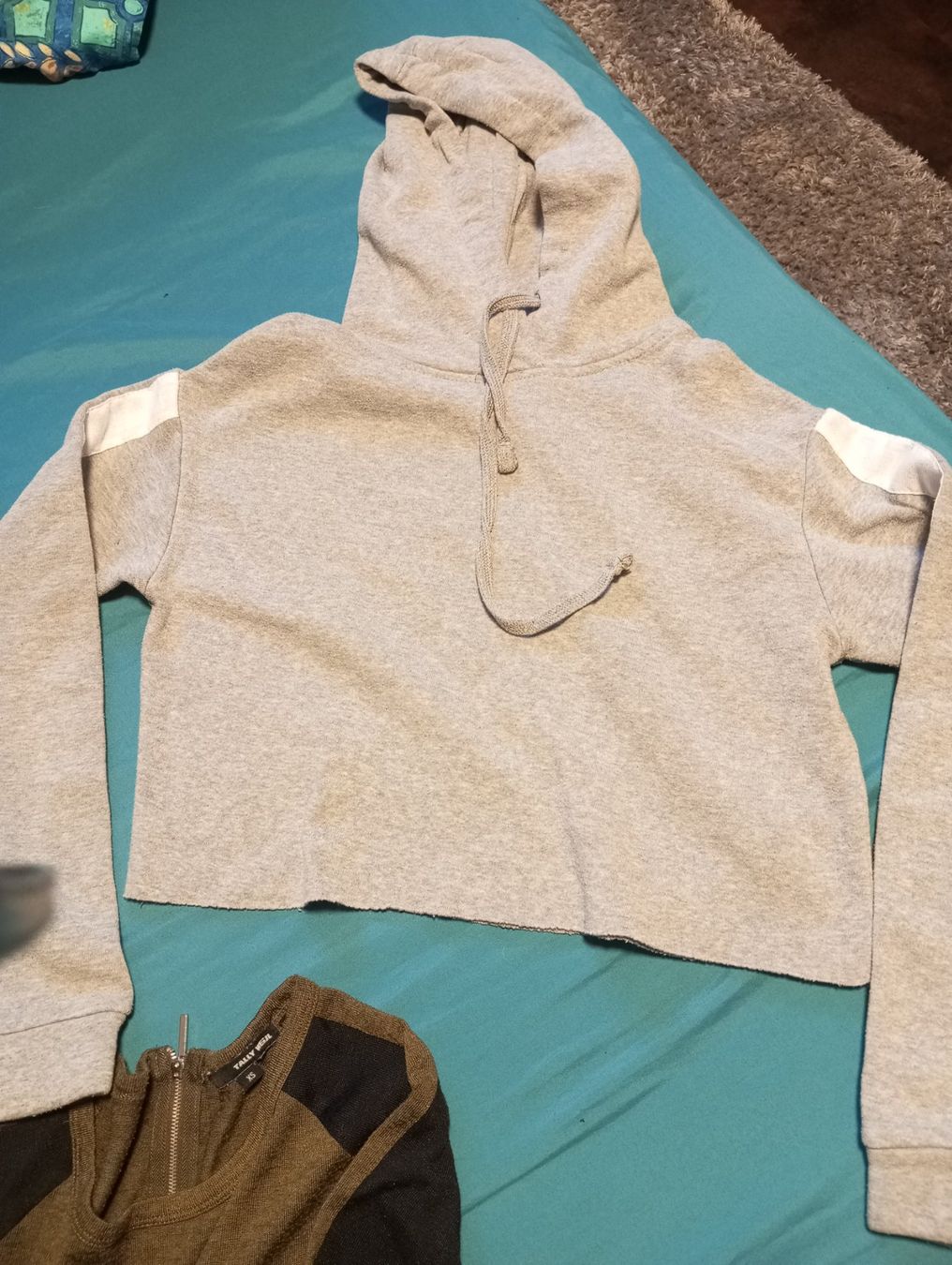 Ensembles coordonnés: Pullover – D'occasion à Amriswil par cbe_cr6q