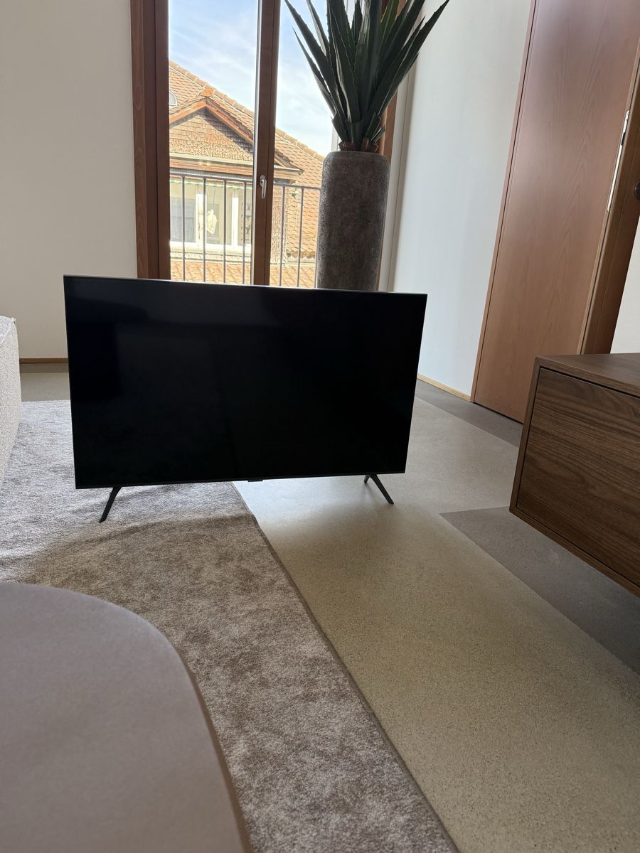 Samsung Televisori: Samsung TV 43'' – Usato da Frauenfeld venduto da lkl_l8bn
