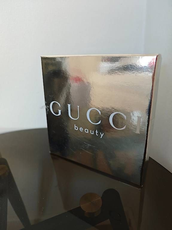 Profumi & Eau de Toilette: Gucci Bloom Geschenk Set 50 ml EDP + Bodylotion  – Usato da Zürich venduto da pre_t7fd 1