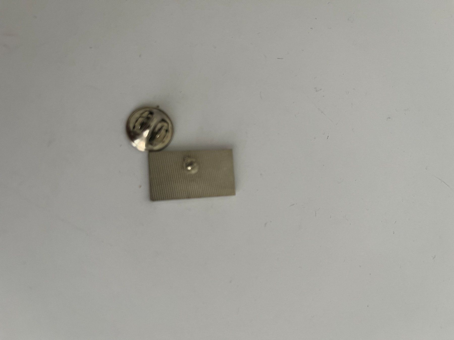 Placchette & Badge: Pin GINSANA Ich bin 20 – Usato da Dietikon venduto da sch_w2tw 1