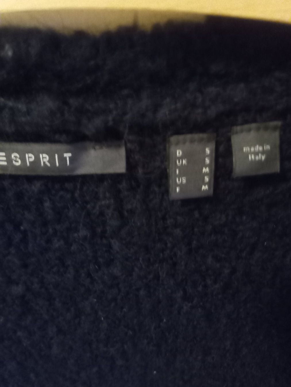 Esprit Giacche: Cardigan von ESPRIT – Usato da Biel/Bienne venduto da Ganesh12 2