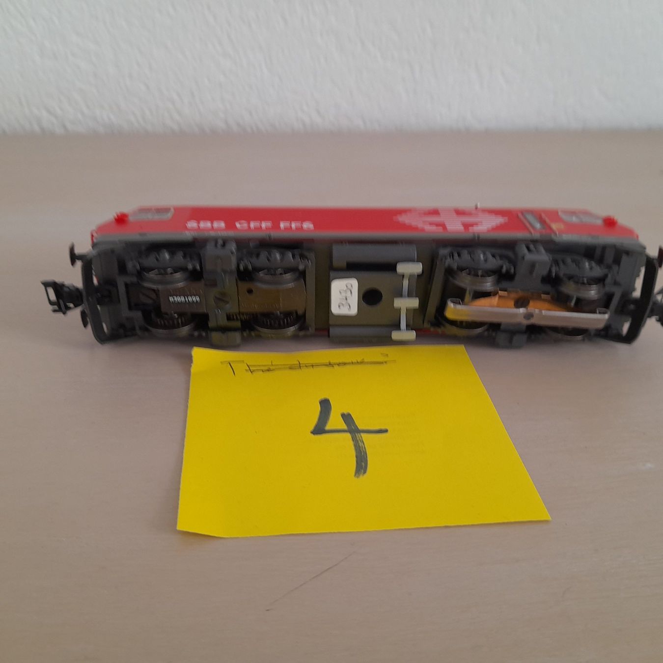 Märklin Modellini di ferrovie: Locomotive CFF Re 4/4 II Rail 2000 – Usato da Auvernier venduto da gandalf08 5