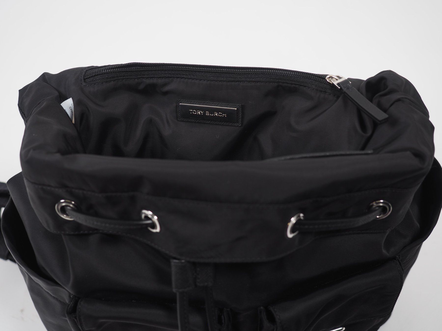 Tory Burch Zaini: TORY BURCH Freizeitrucksack (100330) – Usato da Zürich venduto da fundsachenverkauf 5