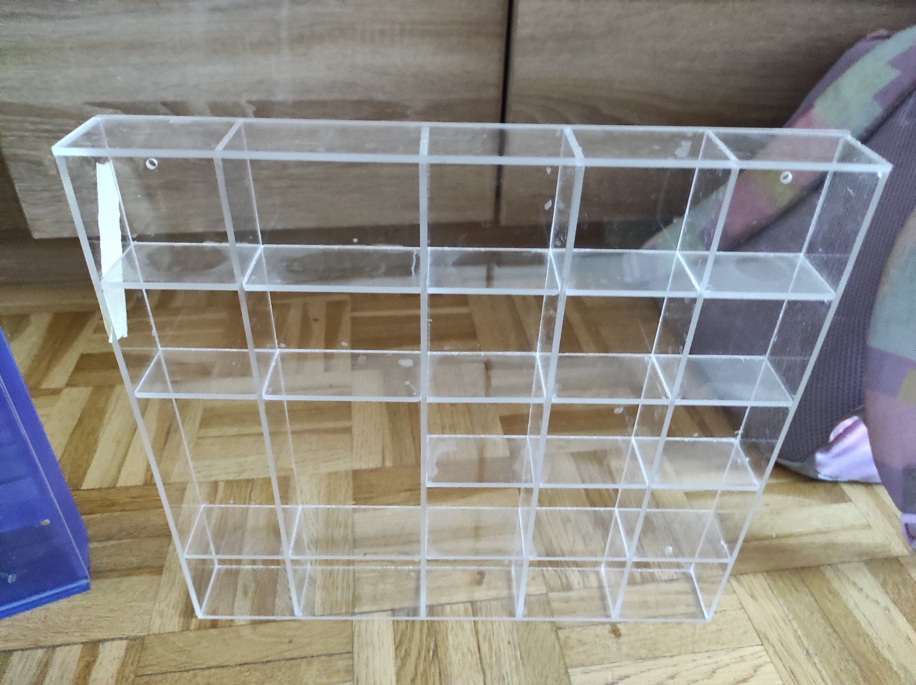 Vetrine: Lot 3 vitrines pour miniatures – Usato da Renens VD venduto da cla_7zv5 3