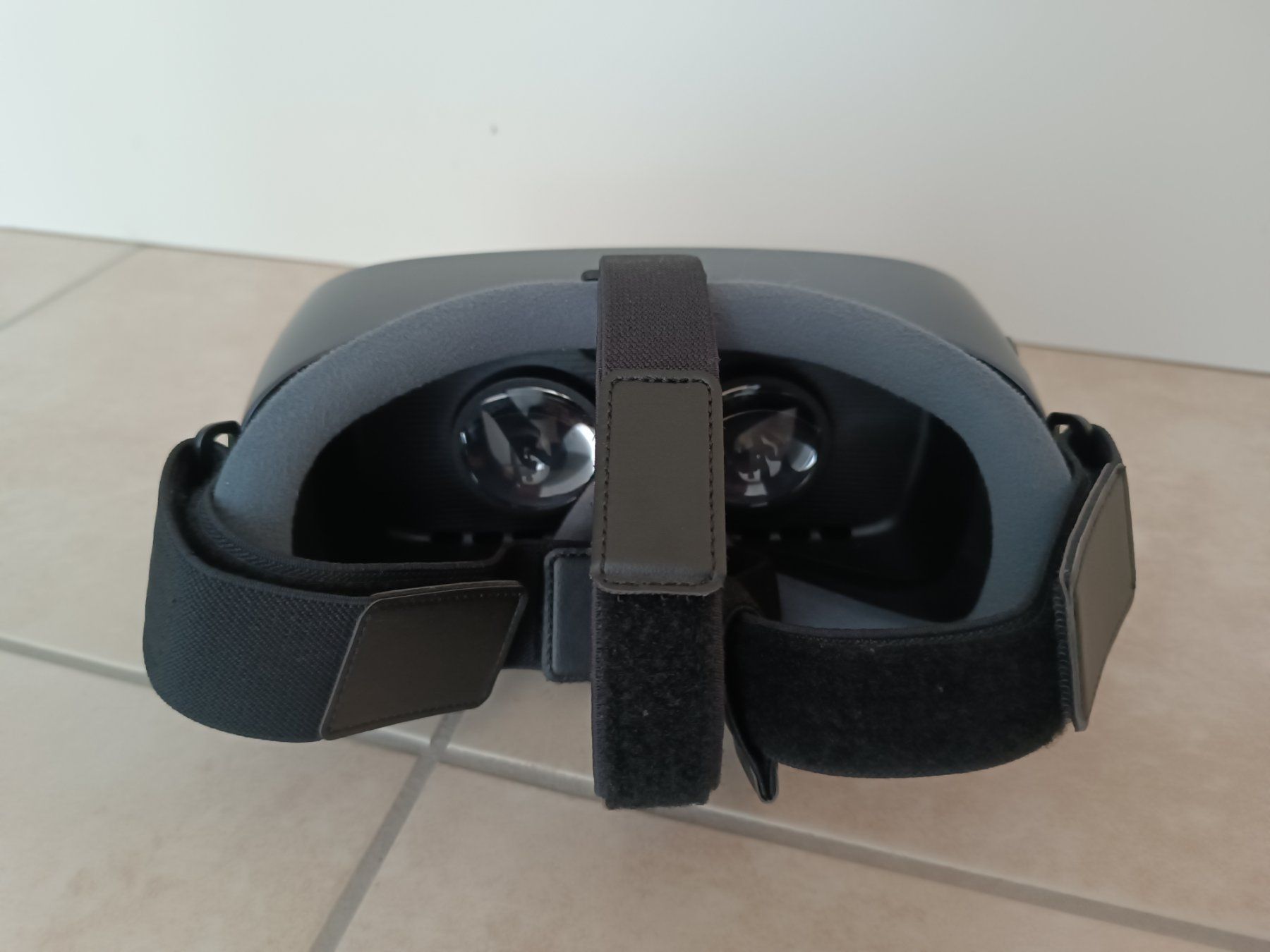 Samsung Casco VR: Samsung Gear VR Brille mit Controller – Usato da Rebstein venduto da dschiguli 2