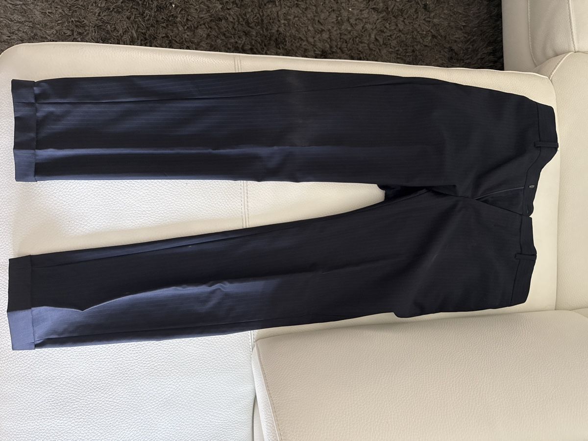 Givenchy Completi: Costume Givenchy taille 52 Navy Blue – Usato da Genève venduto da mva_hv5t 3